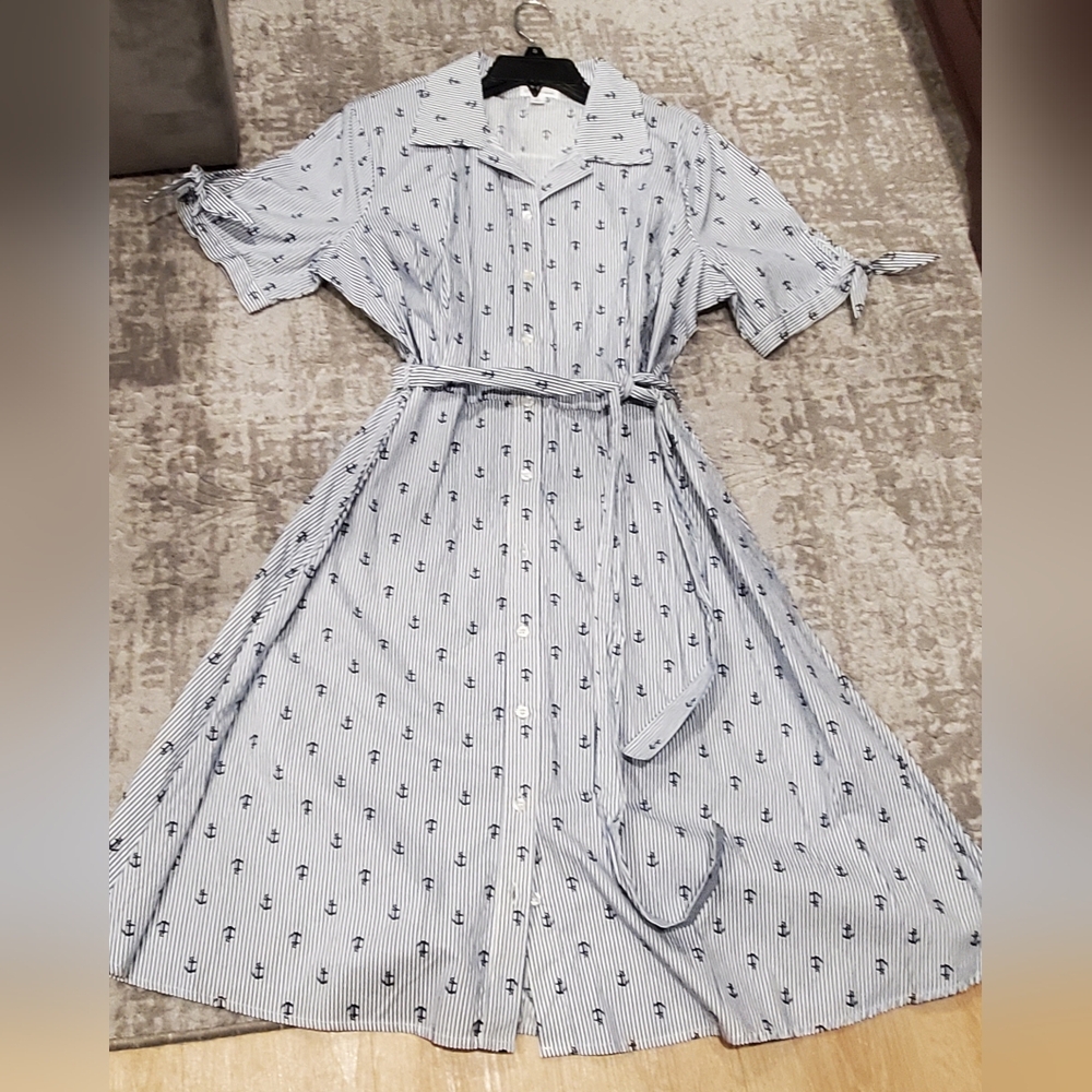 Elegant Blue Striped Long Sleeve Dress